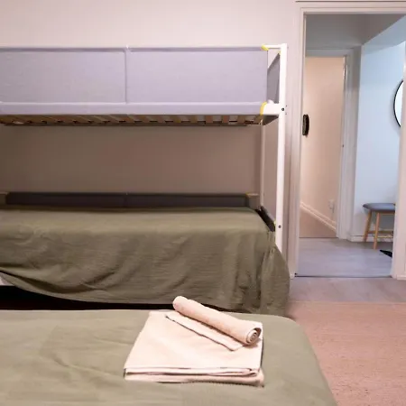 Bright, Lush And Comfortable In Kallio