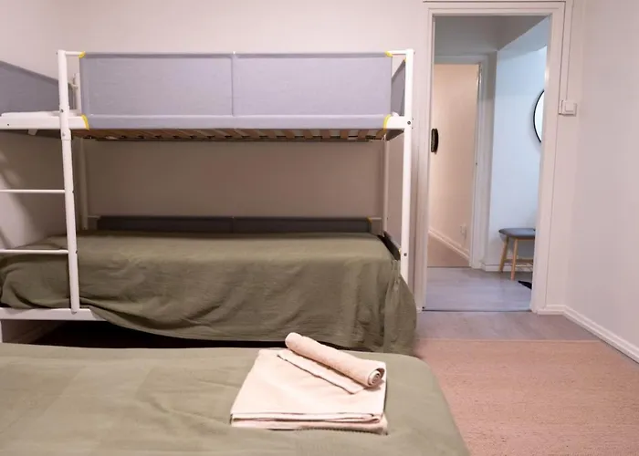 Bright, Lush And Comfortable In Kallio