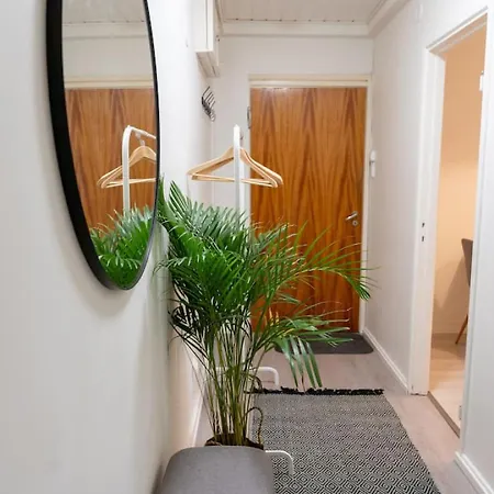 شقة Bright, Lush And Comfortable In Kallio هلسنكي